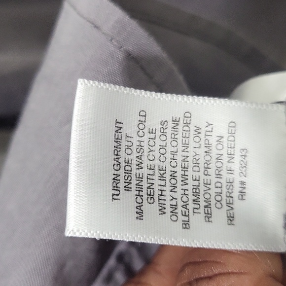 New York and Company button-down long-sleeve collar top - Picture 4 of 4